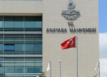 AYM’den HDP’ye 60 günlük ek süre