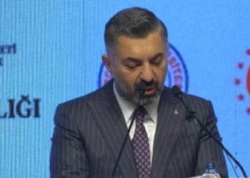 Ebubekir Şahin: İslam ile ilgili algıların önüne geçecek bir medya şart