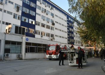 Ege Üniversitesi Hastanesi’nde yangın: Hastalar tahliye edildi