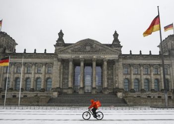 Almanya ülke genelinde hava savunma sistemi kuracak