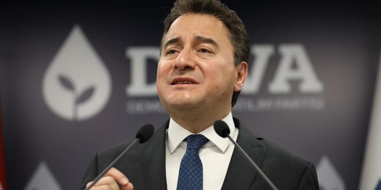 Babacan: Üçüncü ittifak yok