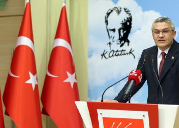 CHP’den AKP’ye ‘Arınç’ çağrısı: Kulak verin, yanlıştan dönün