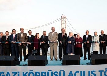 Bakandan itiraf! Garantili projelerde döviz hesaplı harcama